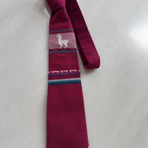 Corbata Alpaca Peruana Buganvilla.